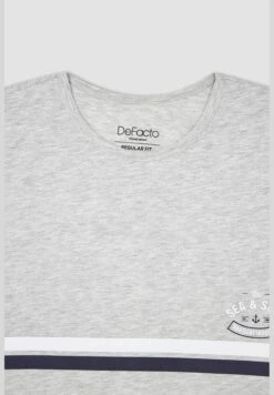 DeFacto Regular Fit Sleeveless Striped Vest -Active Fashion Store 8 zoom desktop 51