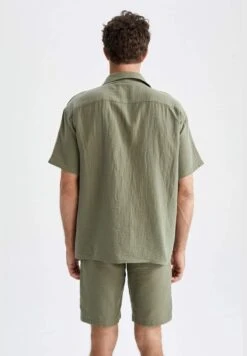 DeFacto Relax Fit Short Sleeve Shirt -Active Fashion Store 8 zoom desktop 77