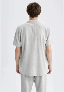 DeFacto Regular Fit Short Sleeve Poplin Shirt -Active Fashion Store 8 zoom desktop 96